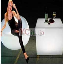 Sedia poltroncina impermeabile luminosa a LED260,00 €260,00 €Sedute a ledF.A.R.H. Snc Di Bottacin Antonio & C