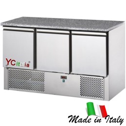 Banco saladette per pizzeria 3 porte1.025,00 €1.025,00 €Saladette refrigerata a 3 porteF.A.R.H. Snc Di Bottacin Antonio & C