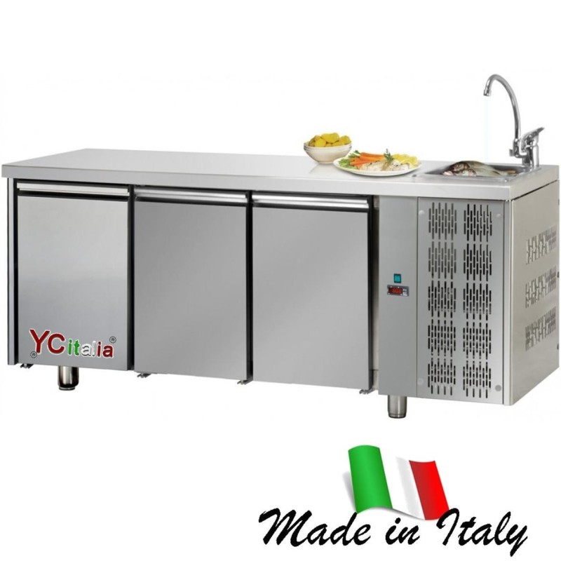 Tavolo refrigerato 3 porte piano con vasca TN1.571,40 €1.746,00 €Tavolo refrigerato con vascaF.A.R.H. Snc Di Bottacin Antonio & C