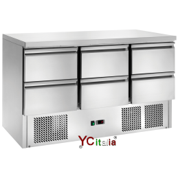 Saladette con 6 cassetti 1365x700x850 h1.500,00 €1.500,00 €Saladette refrigerata a 3 porteF.A.R.H. Snc Di Bottacin Antonio & C